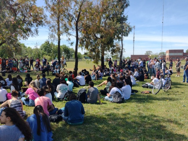 Nueva asamblea universitaria en el Complejo Universitario